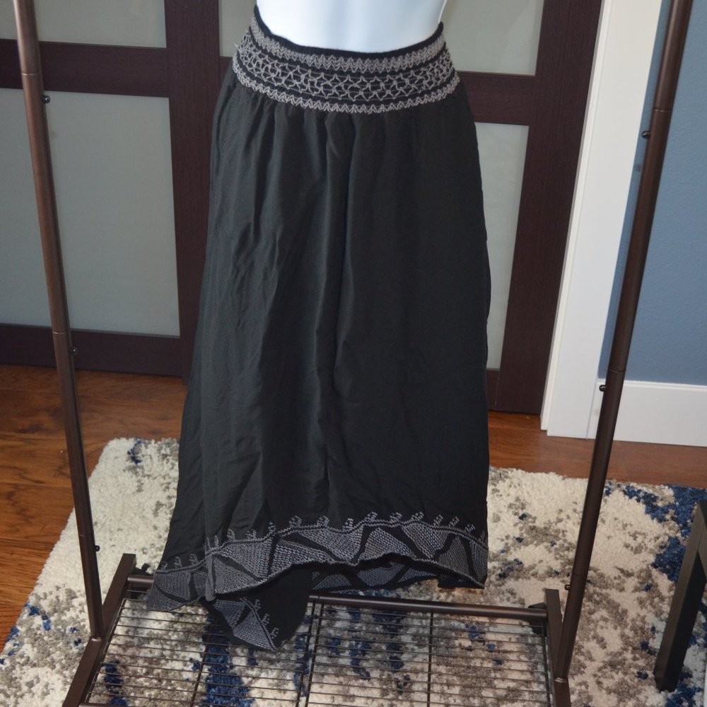 Black Skirt